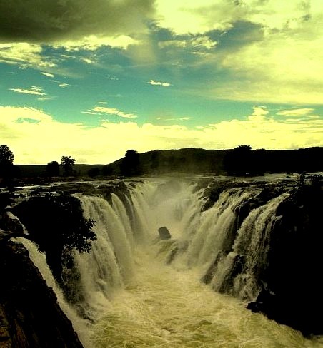 Hogenakkal Falls on the Kaveri River in Tamil Nadu / India